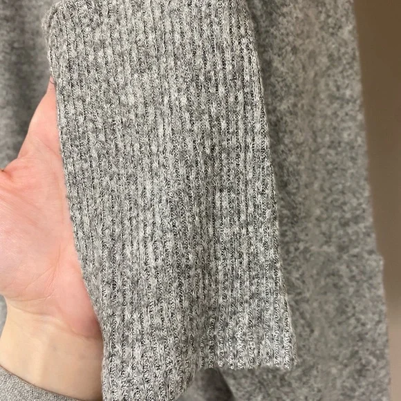 Flaunt Boutique Gray Speckled Cardigan - Picture 10 of 12